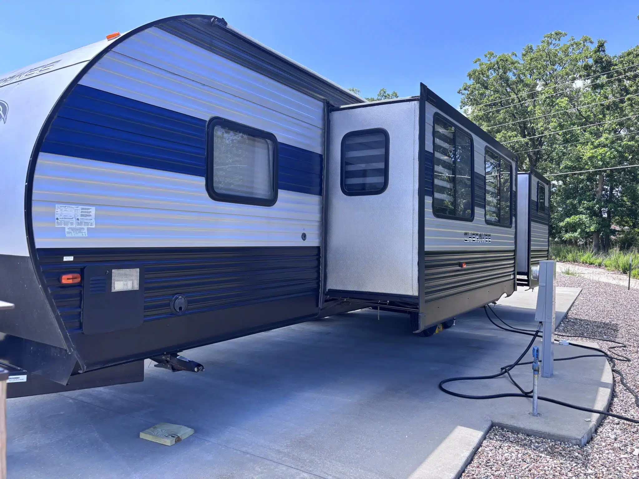Rv Rental RV Resort Lake of the Ozarks 4
